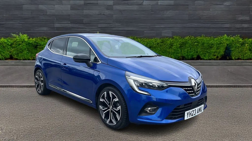 Renault Clio Image 1