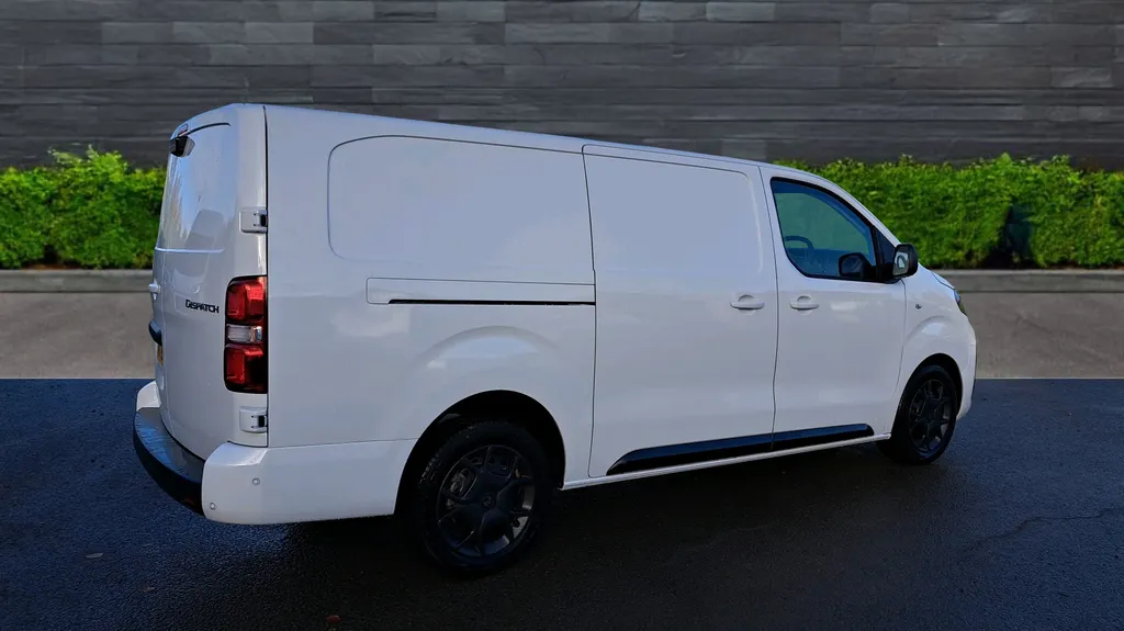 Citroen Dispatch Image 3