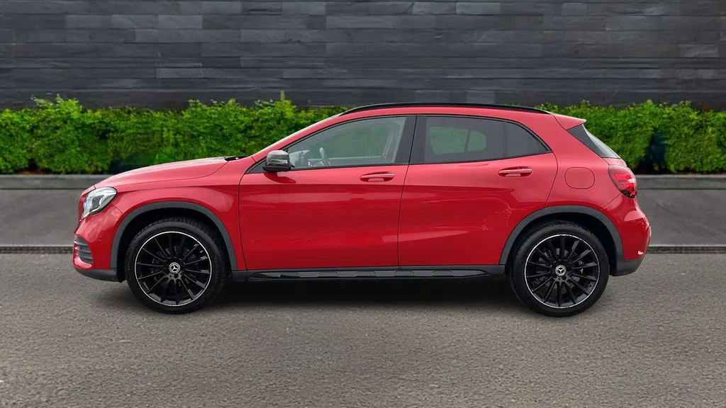 Mercedes-Benz Gla Image 4