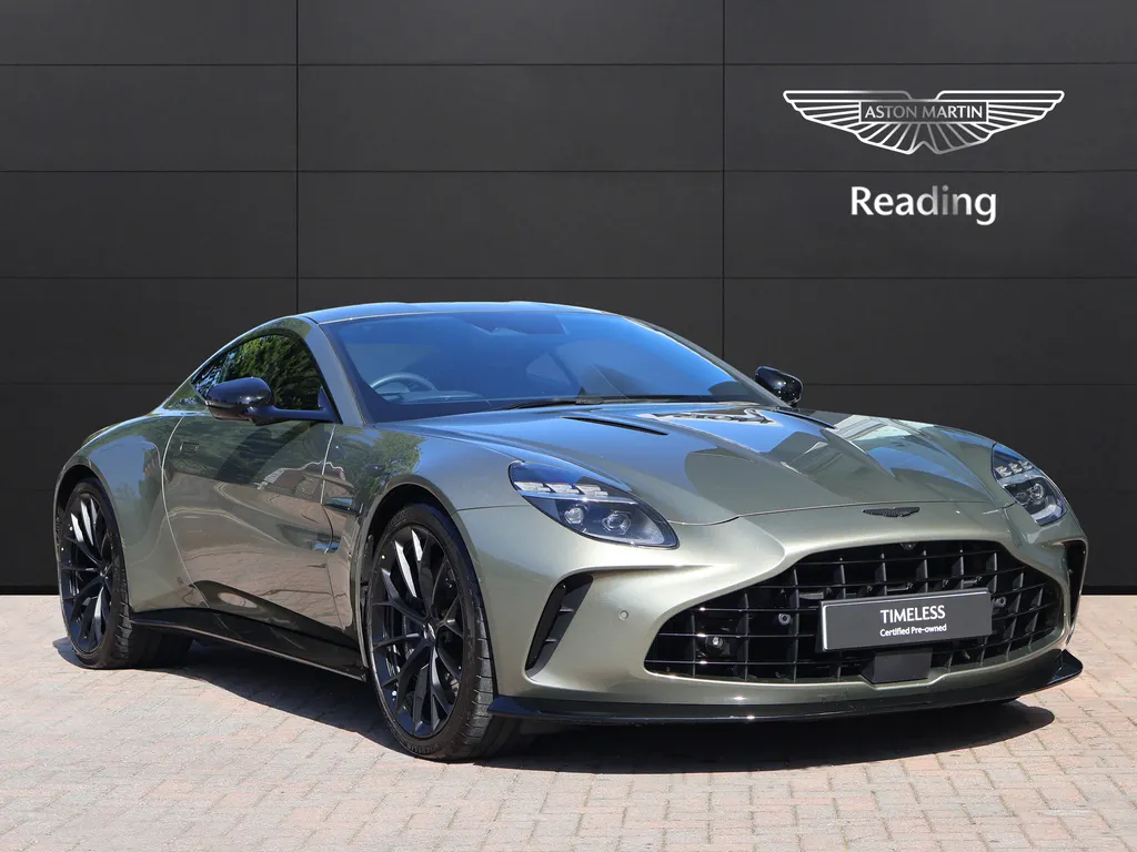 2025 Aston Martin V8 Vantage