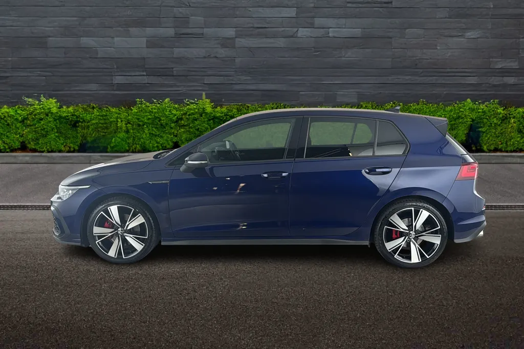 Volkswagen Golf Image 4