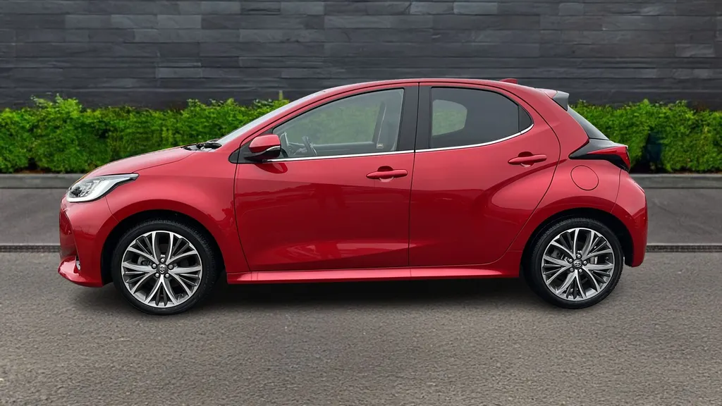 Toyota Yaris Image 4