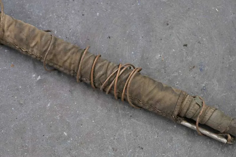 200
