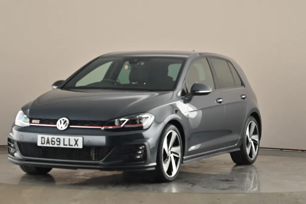 Volkswagen Golf Image
