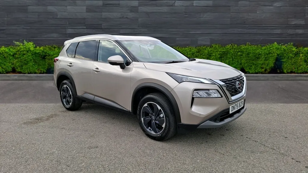 Nissan X-Trail Image