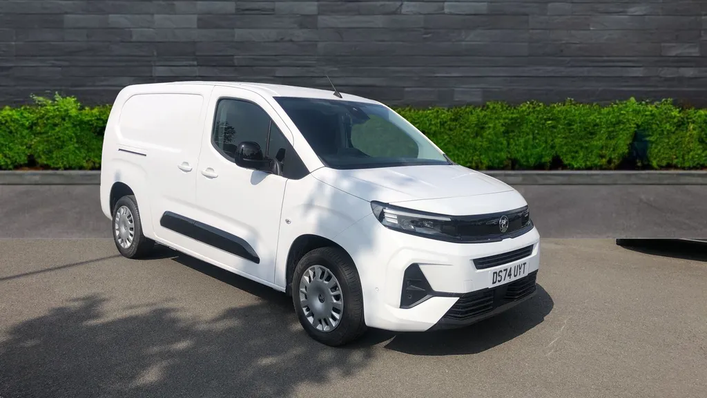 Vauxhall Combo Cargo Image
