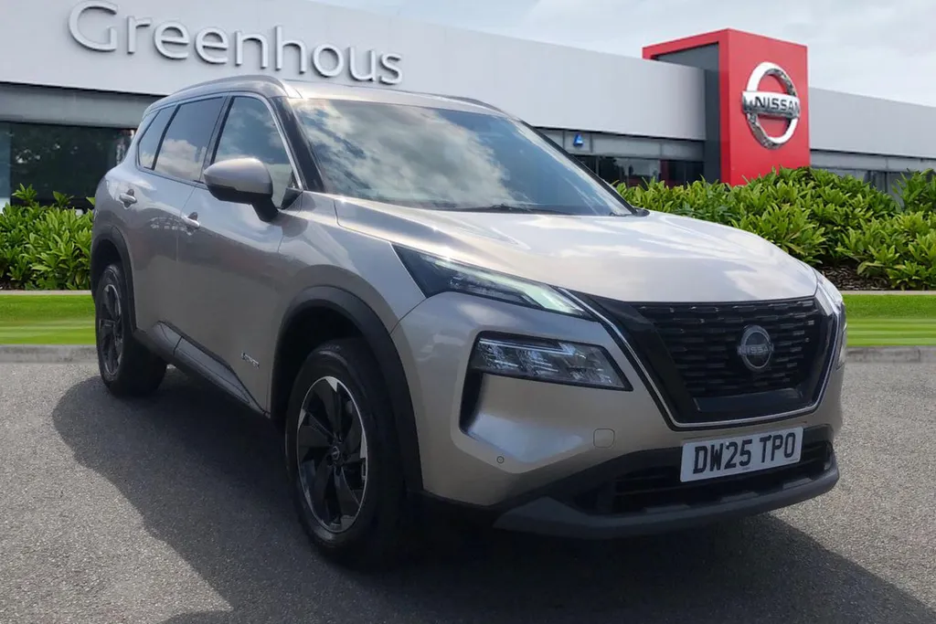Nissan X-Trail Image