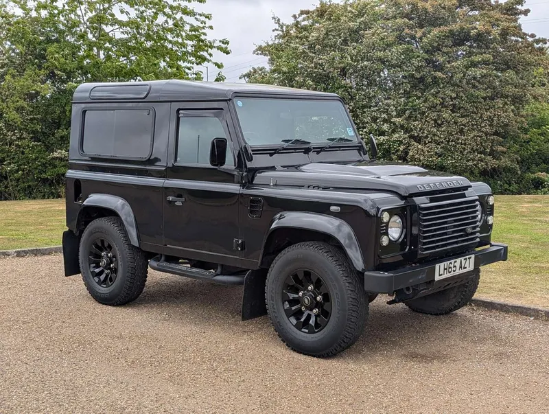 LAND ROVER DEFENDER 90 XS TD