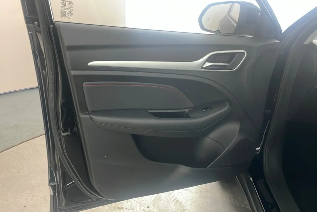 Image 10