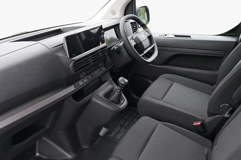 Citroen Dispatch Image 2