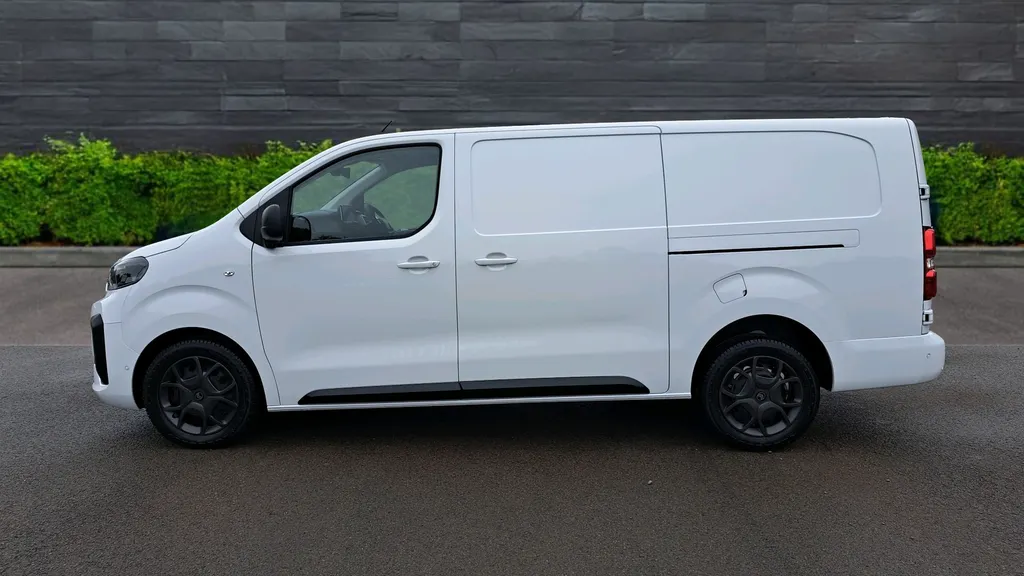 Citroen Dispatch Image 4