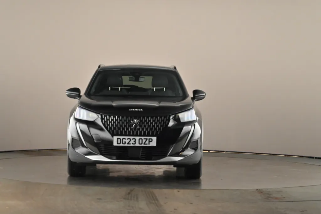 Peugeot 2008 Image 2