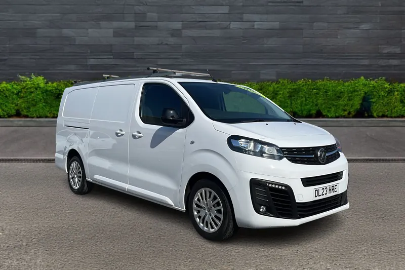 Vauxhall Vivaro Image 1