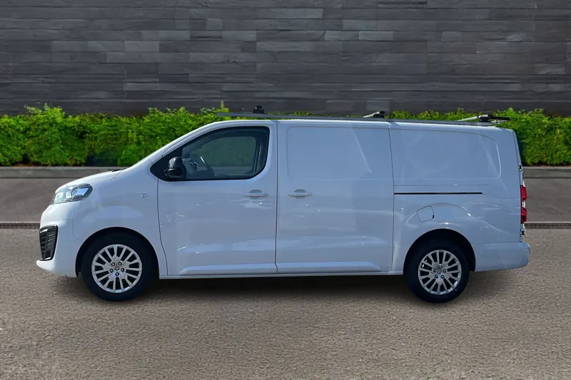 Vauxhall Vivaro Image 4