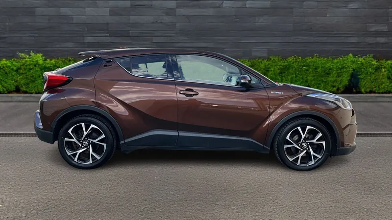 Toyota C-Hr Image 4