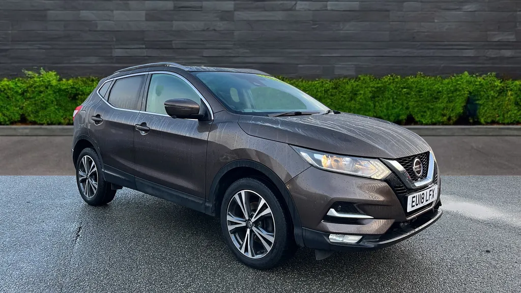 Nissan Qashqai Image 1