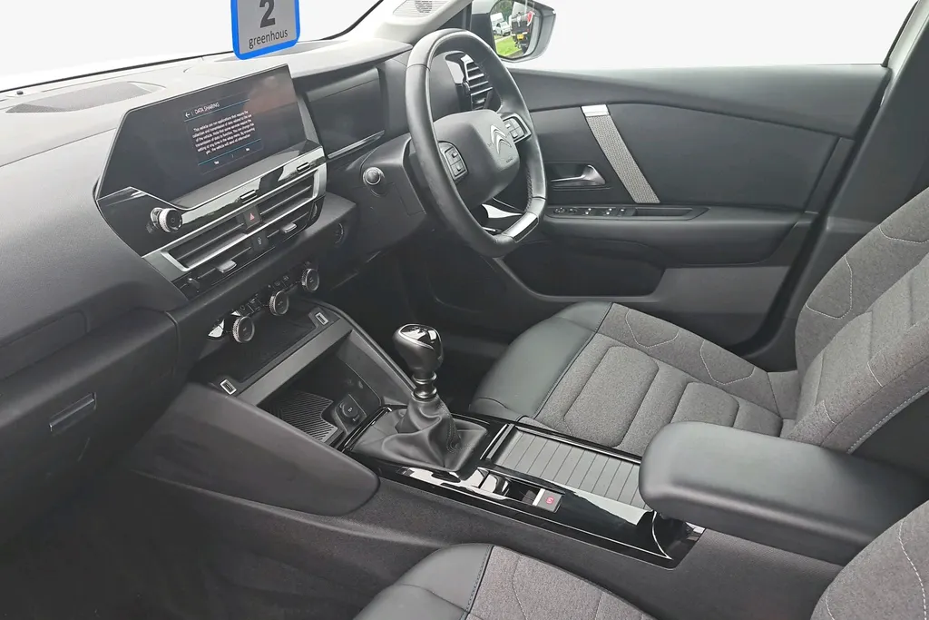 Citroen C4 Image 2