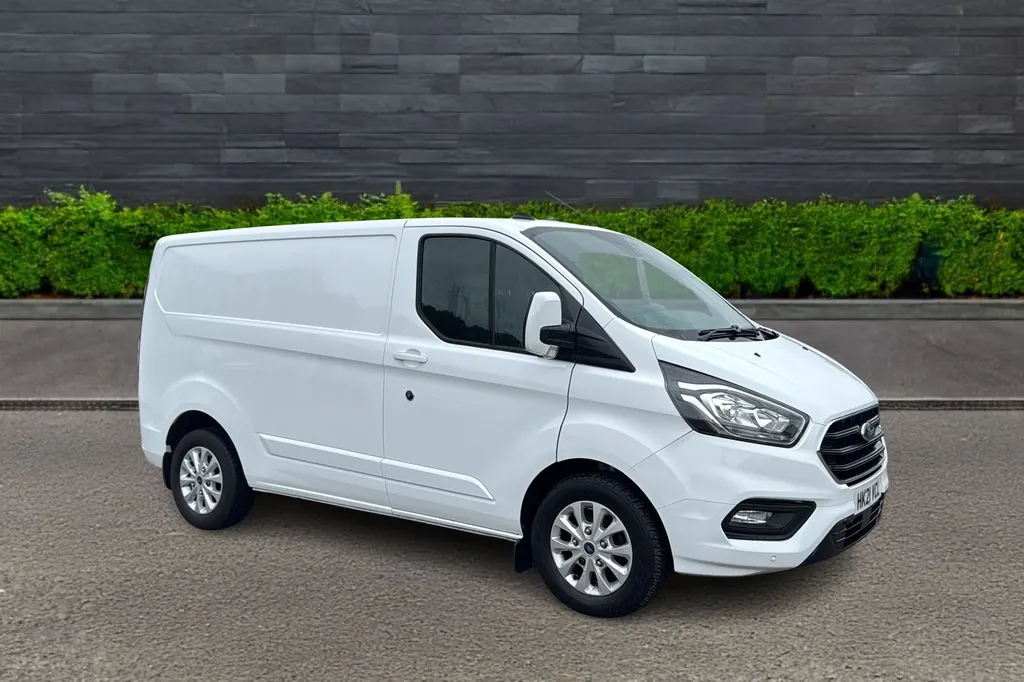 Ford Transit Custom Image 1
