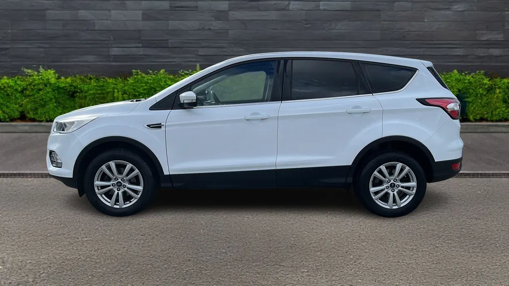Ford Kuga Image 4