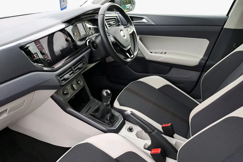 Volkswagen Polo Image 2