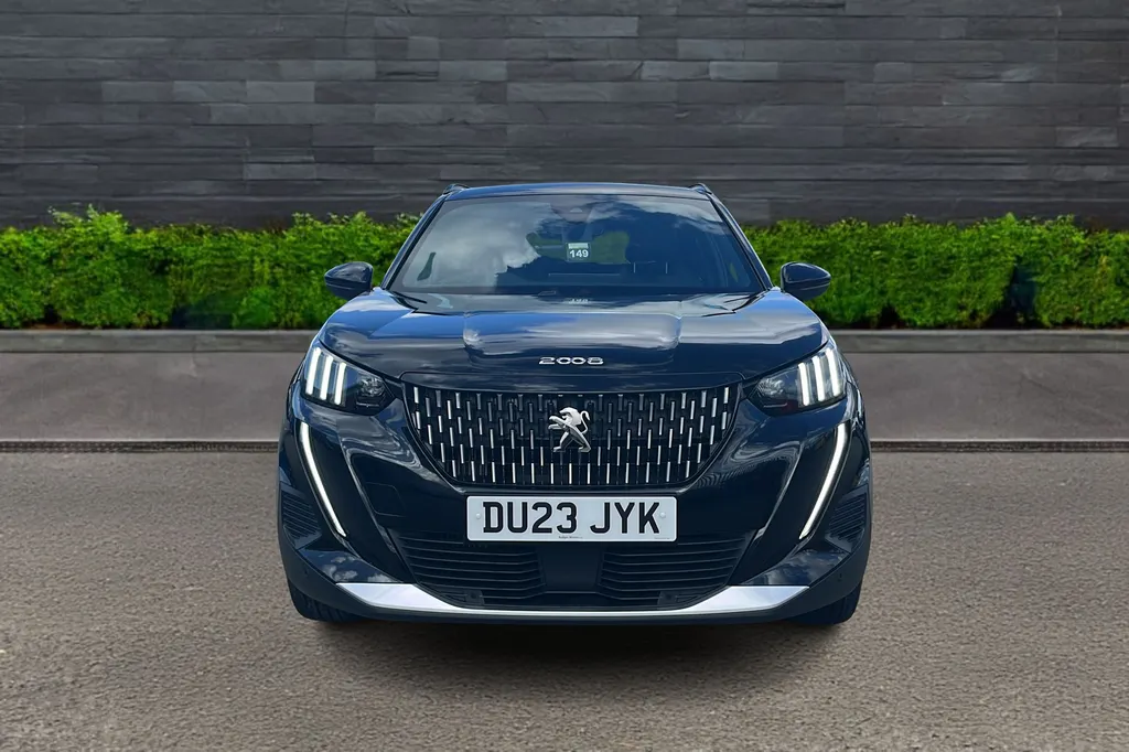 Peugeot 2008 Image 2