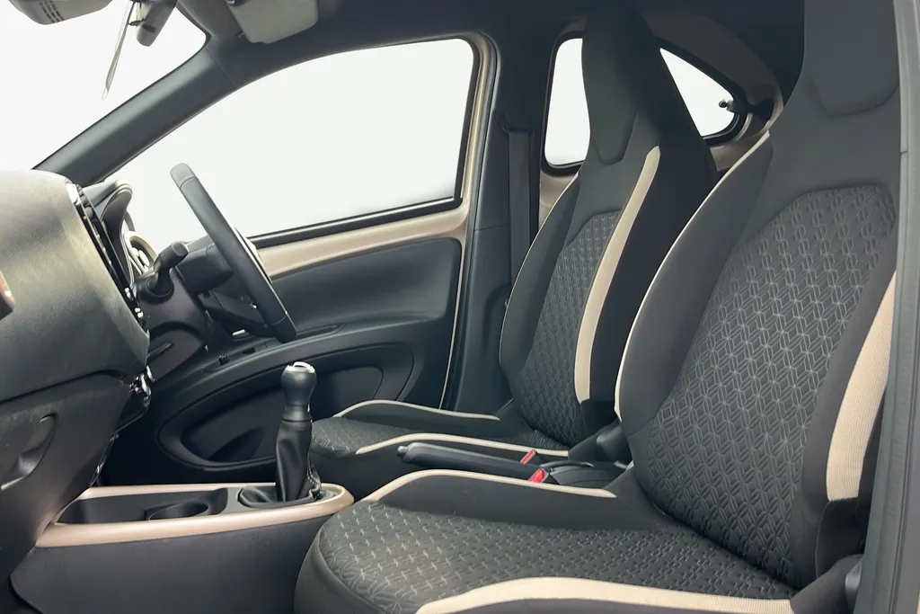 Toyota Aygo X Image 2