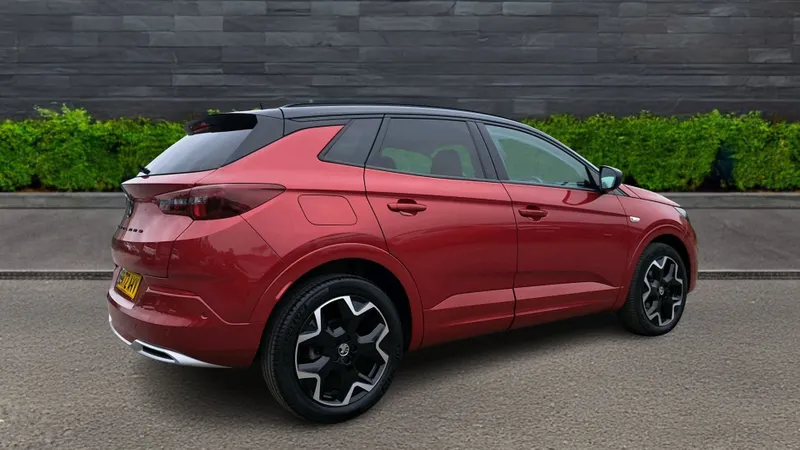 Vauxhall Grandland Image 3