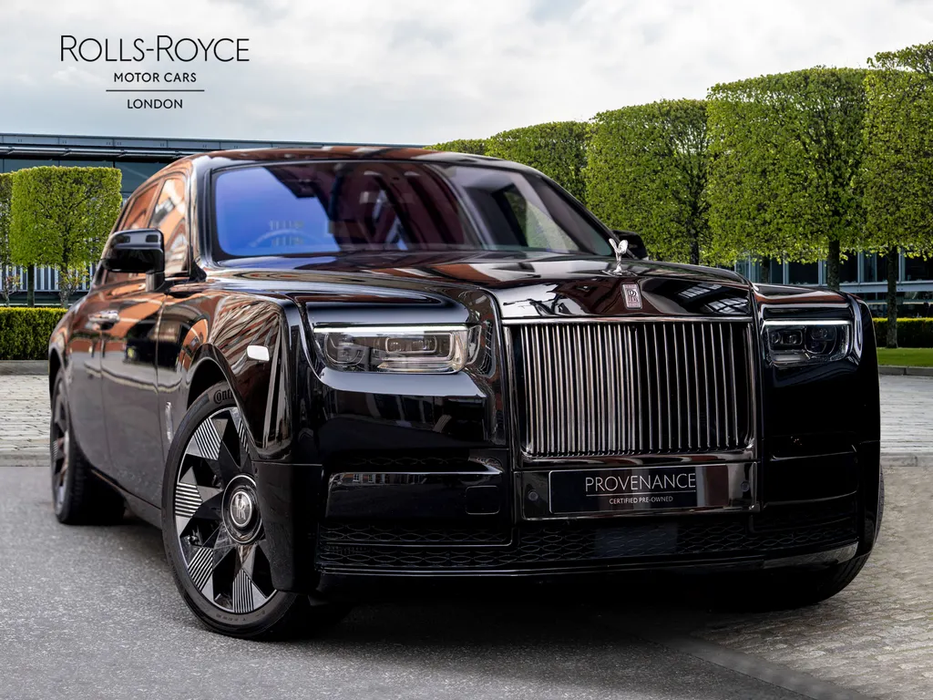 2022 Rolls-Royce Phantom