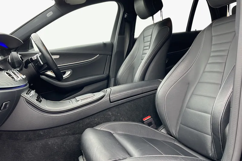 Mercedes-Benz E Class Image 2