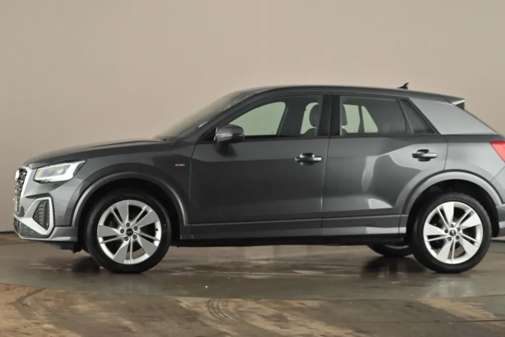 Audi Q2 Image 2