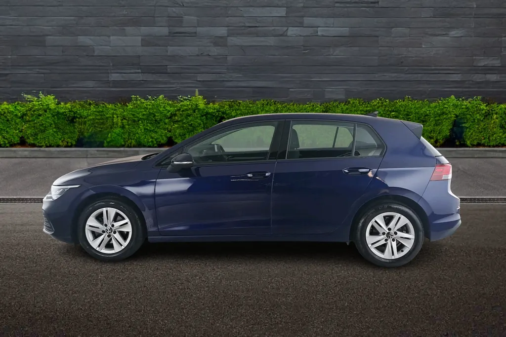 Volkswagen Golf Image 4