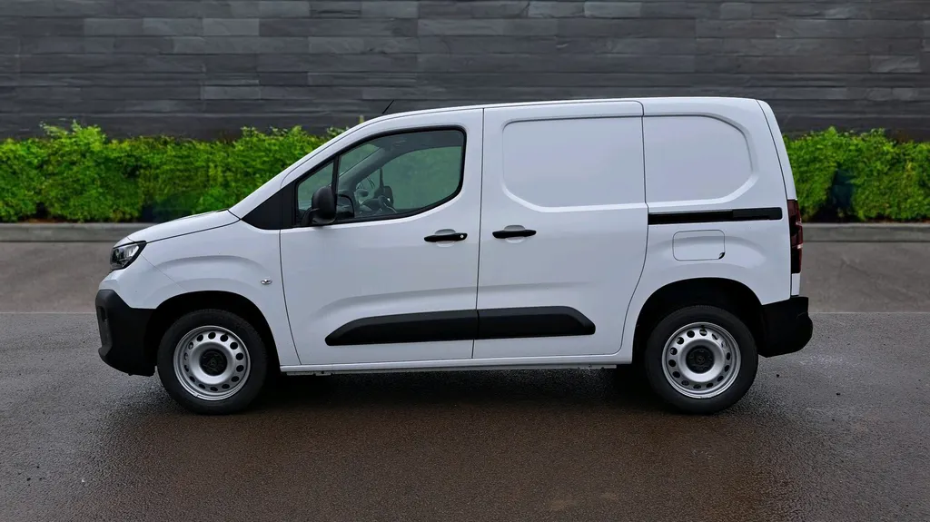 Peugeot Partner Image 4