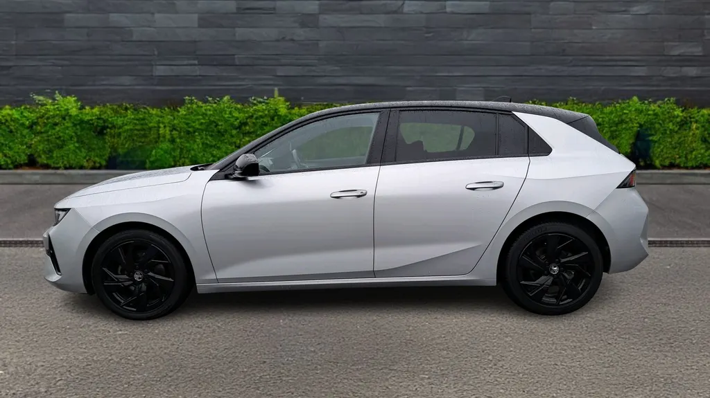 Vauxhall Astra Image 4