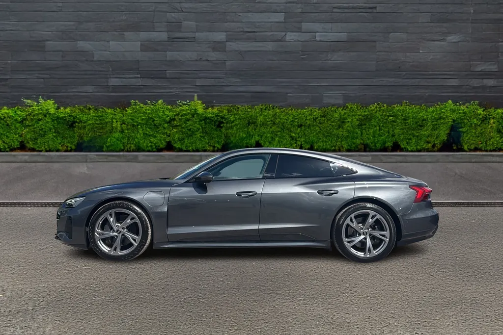 Audi E-Tron Gt Image 4