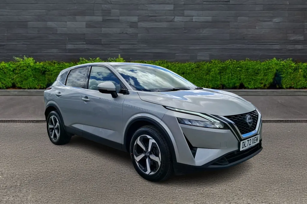 Nissan Qashqai Image 1