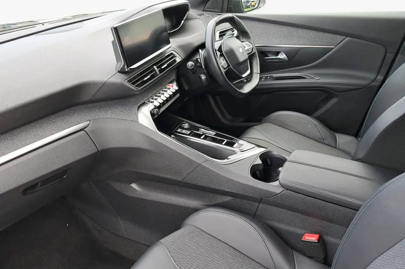 Peugeot 3008 Image 2