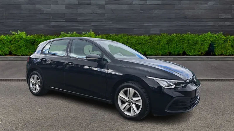 Volkswagen Golf Image 1