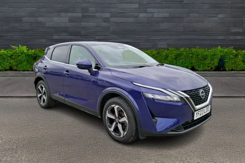 Nissan Qashqai Image 1
