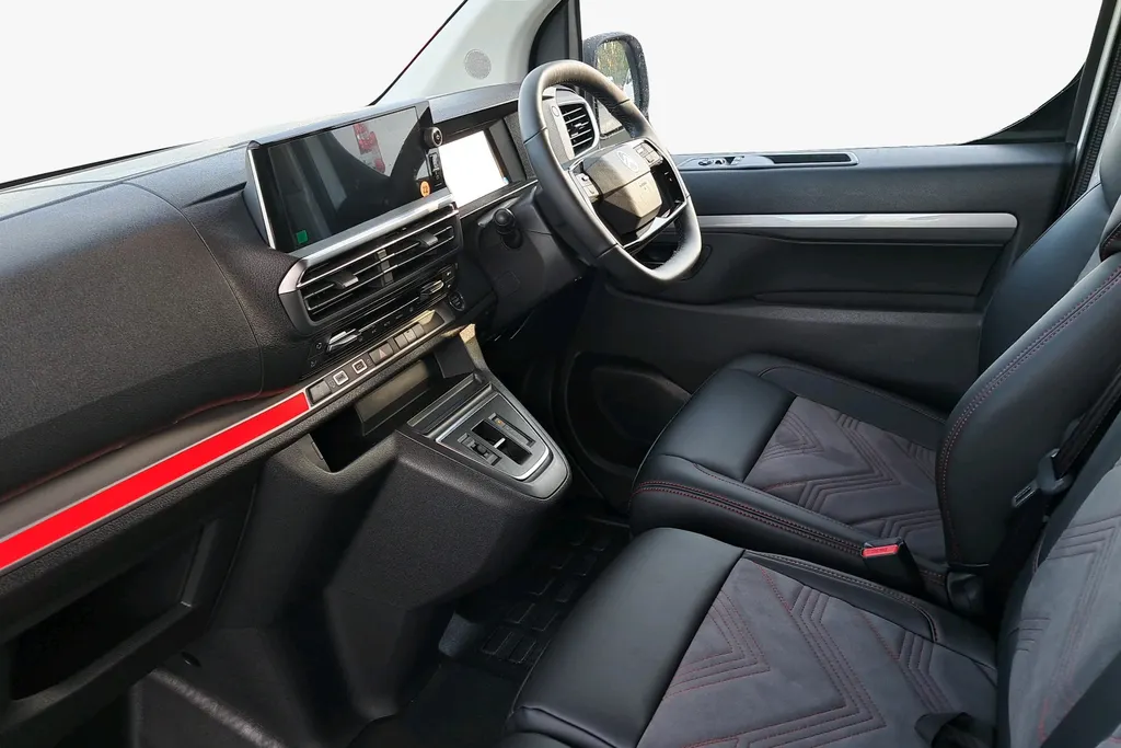 Citroen Dispatch Image 2