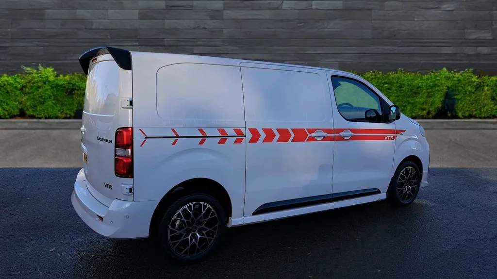 Citroen Dispatch Image 3