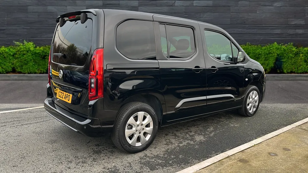 Vauxhall Combo Life Image 3