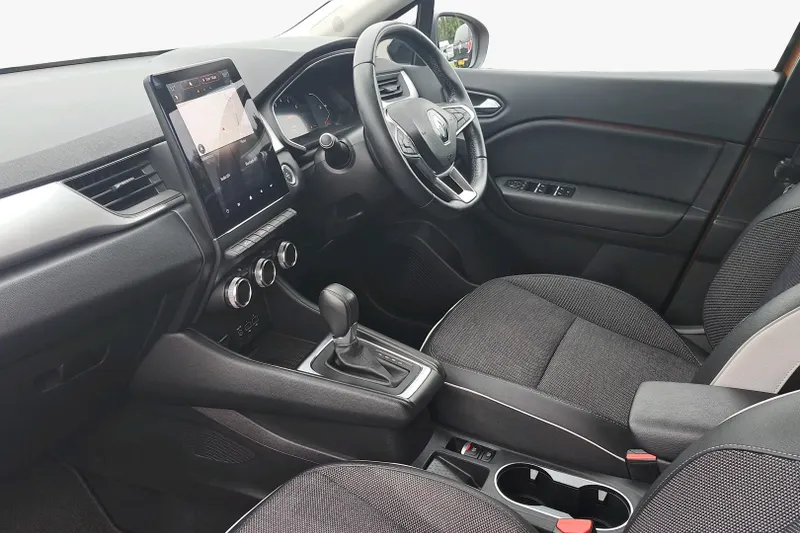 Renault Captur Image 2