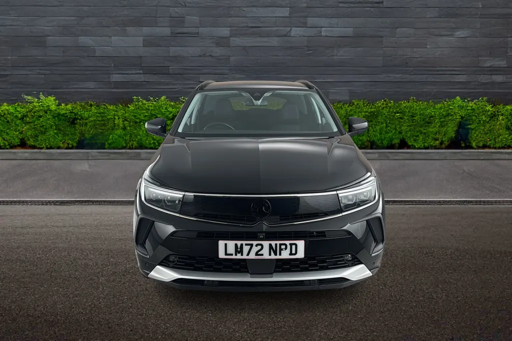 Vauxhall Grandland Image 2