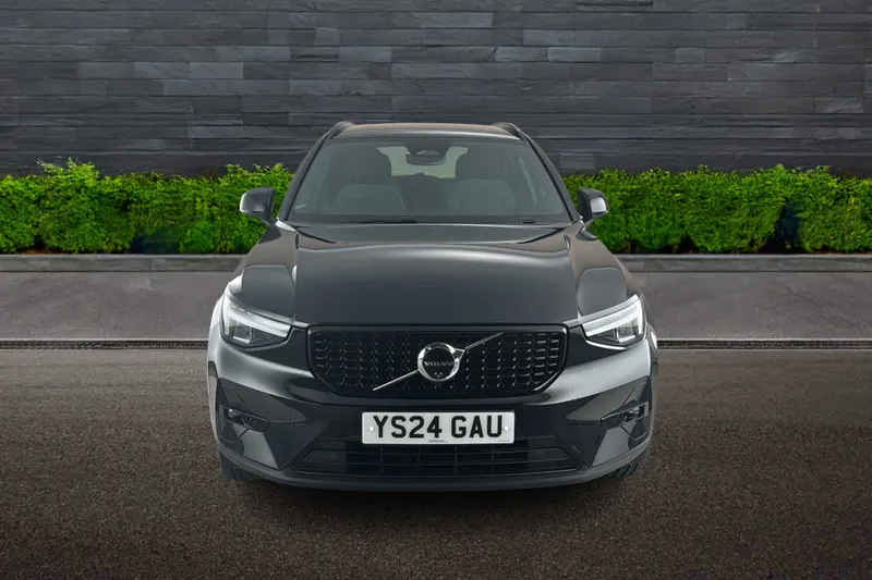 Volvo Xc40 Image 2